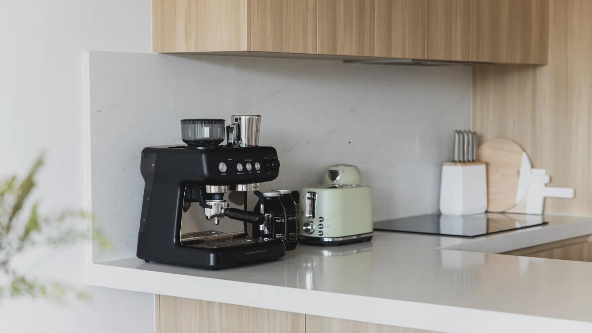 Dom wakacyjny Stylish Noosa Home, Steps To The Beach! Sunshine Beach