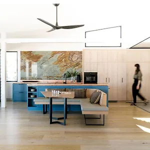 Elegant House & Whale Watching Gem Holiday home